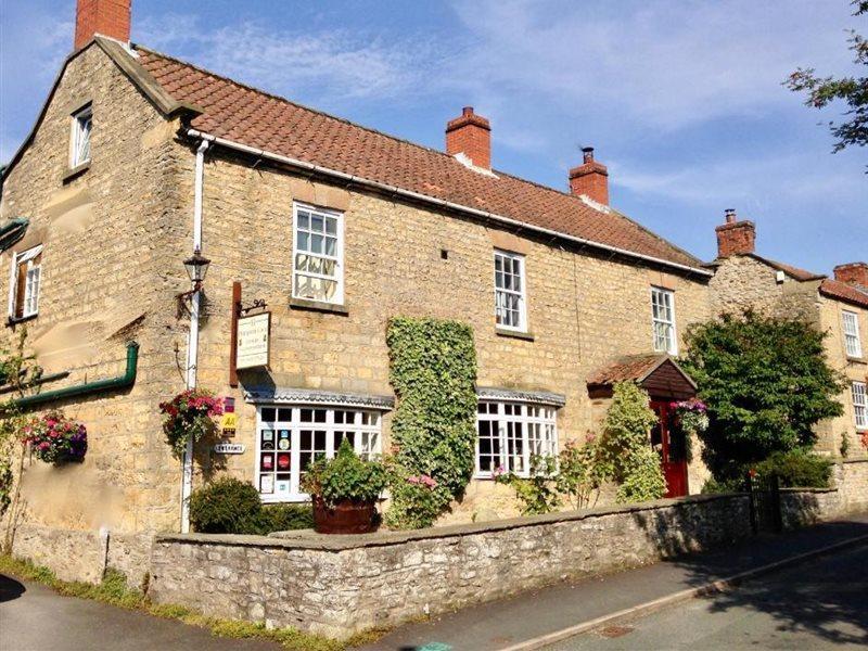 Plumpton Court Hotel Nawton Eksteriør billede