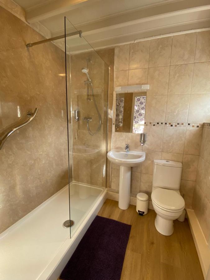 Plumpton Court Hotel Nawton Eksteriør billede