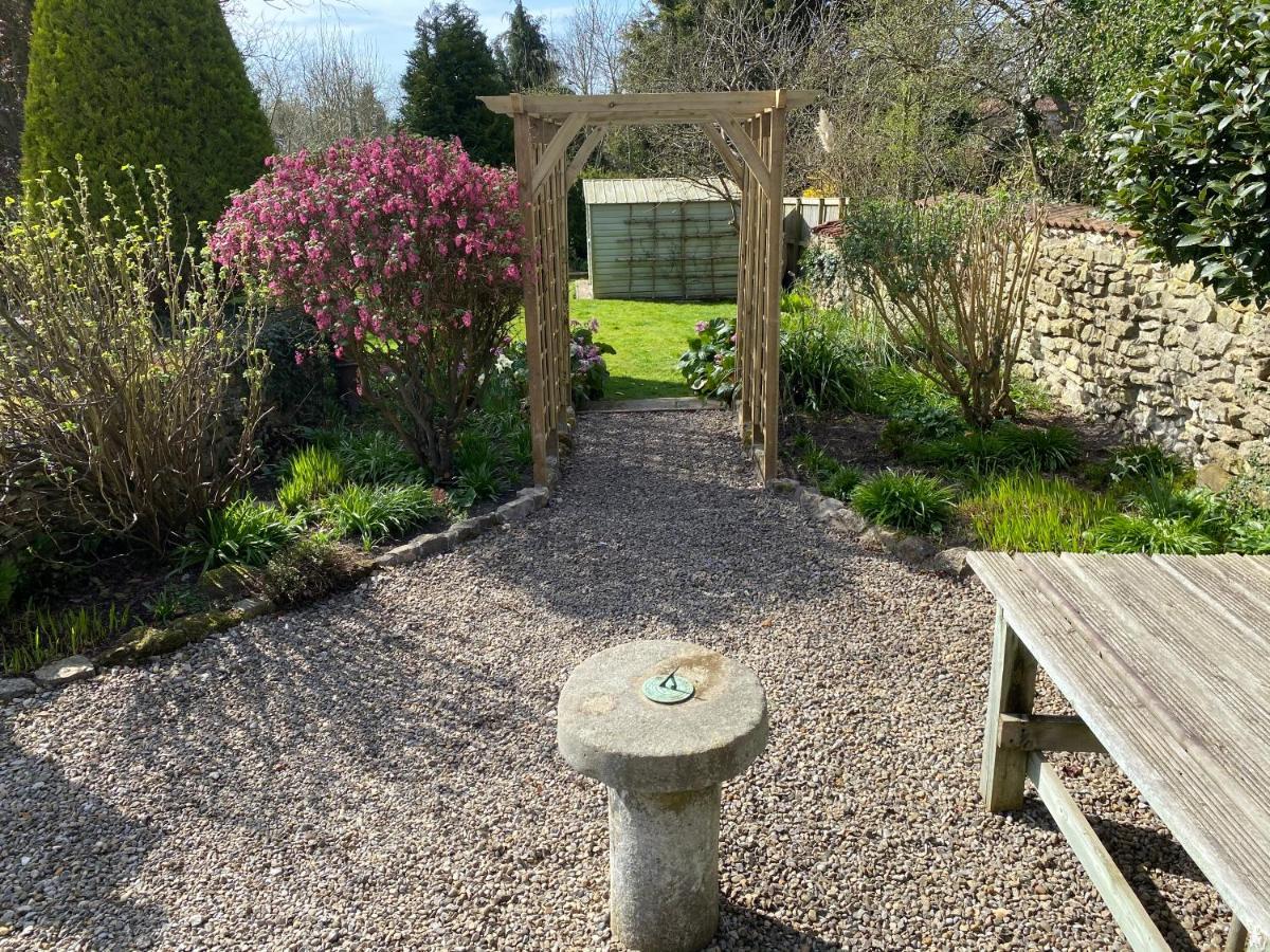 Plumpton Court Hotel Nawton Eksteriør billede
