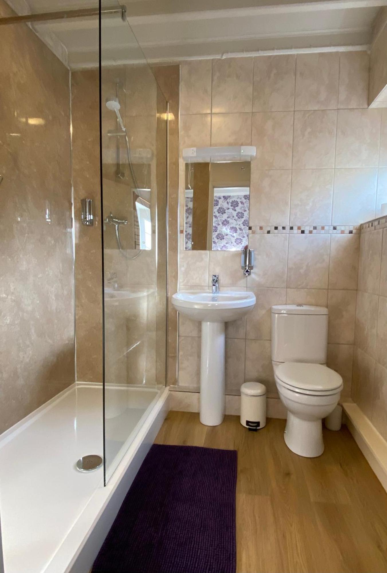 Plumpton Court Hotel Nawton Værelse billede